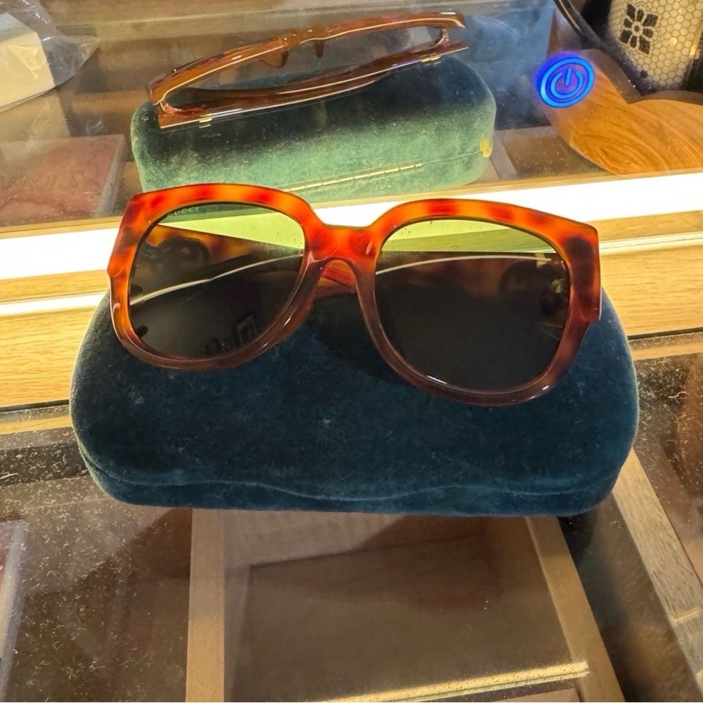 Gucci Tortoiseshell  Sunglasses